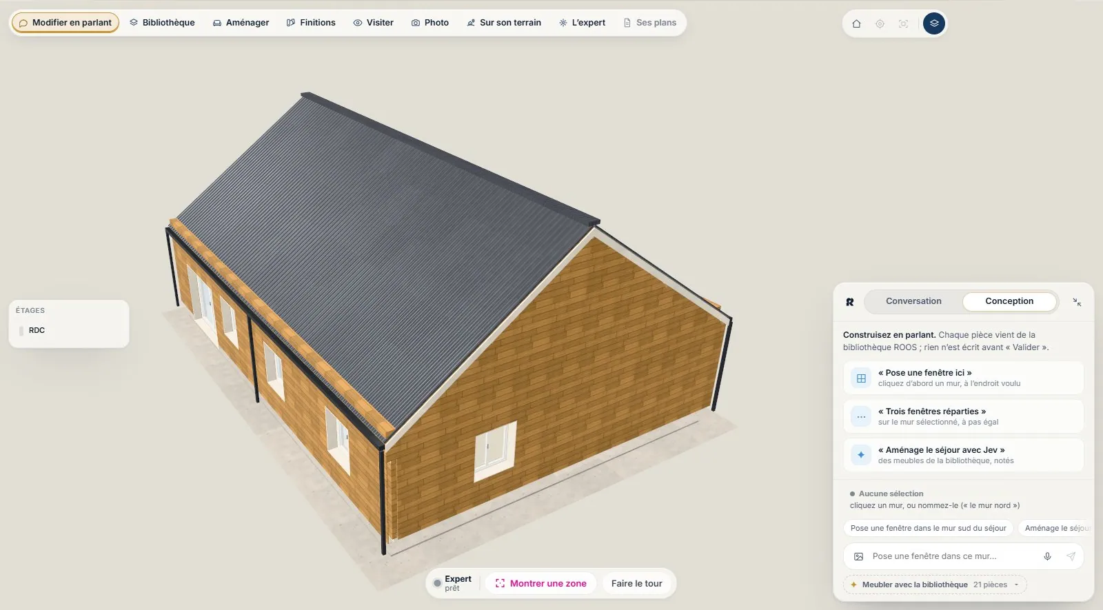 ROOS Lite : maquette 3D d’une maison T4 née d’un plan DXF, en bardage bois avec toiture sombre.