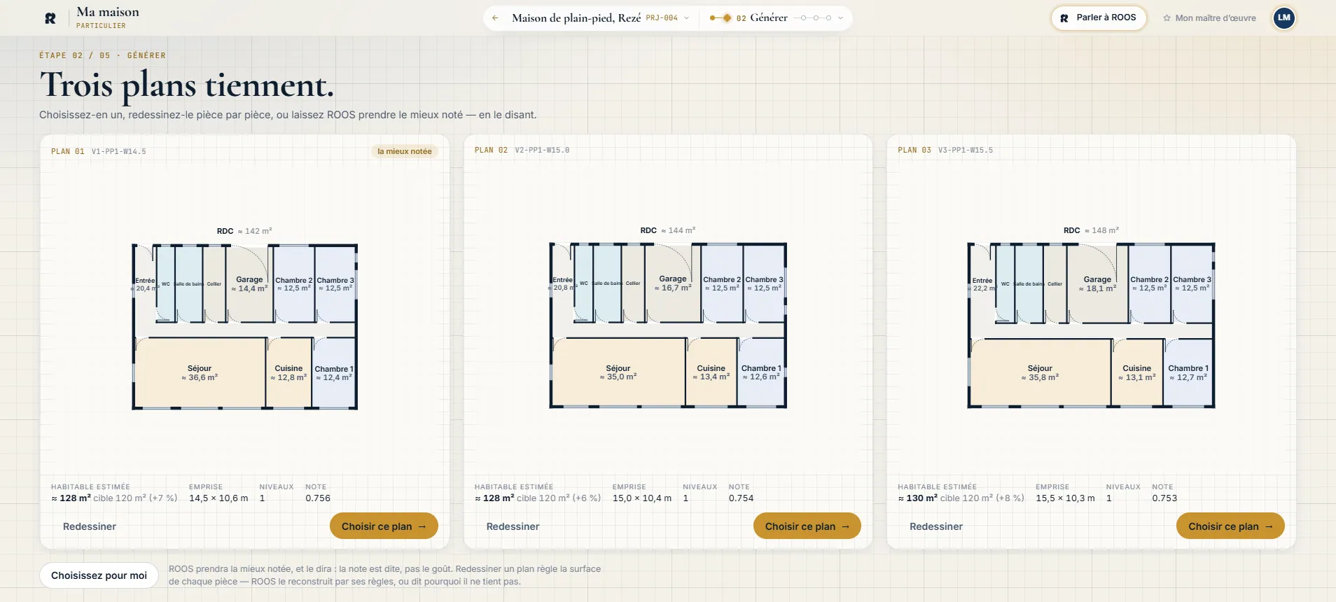 Écran « Trois plans tiennent » : ROOS présente trois plans d’architecte du même programme, avec leurs pièces, leurs surfaces et un bouton pour adopter chacun.